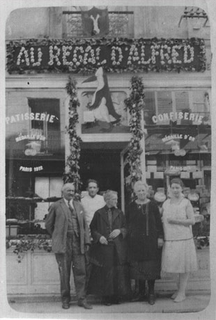 The store named « Au Régal d’Alfred » in 1930